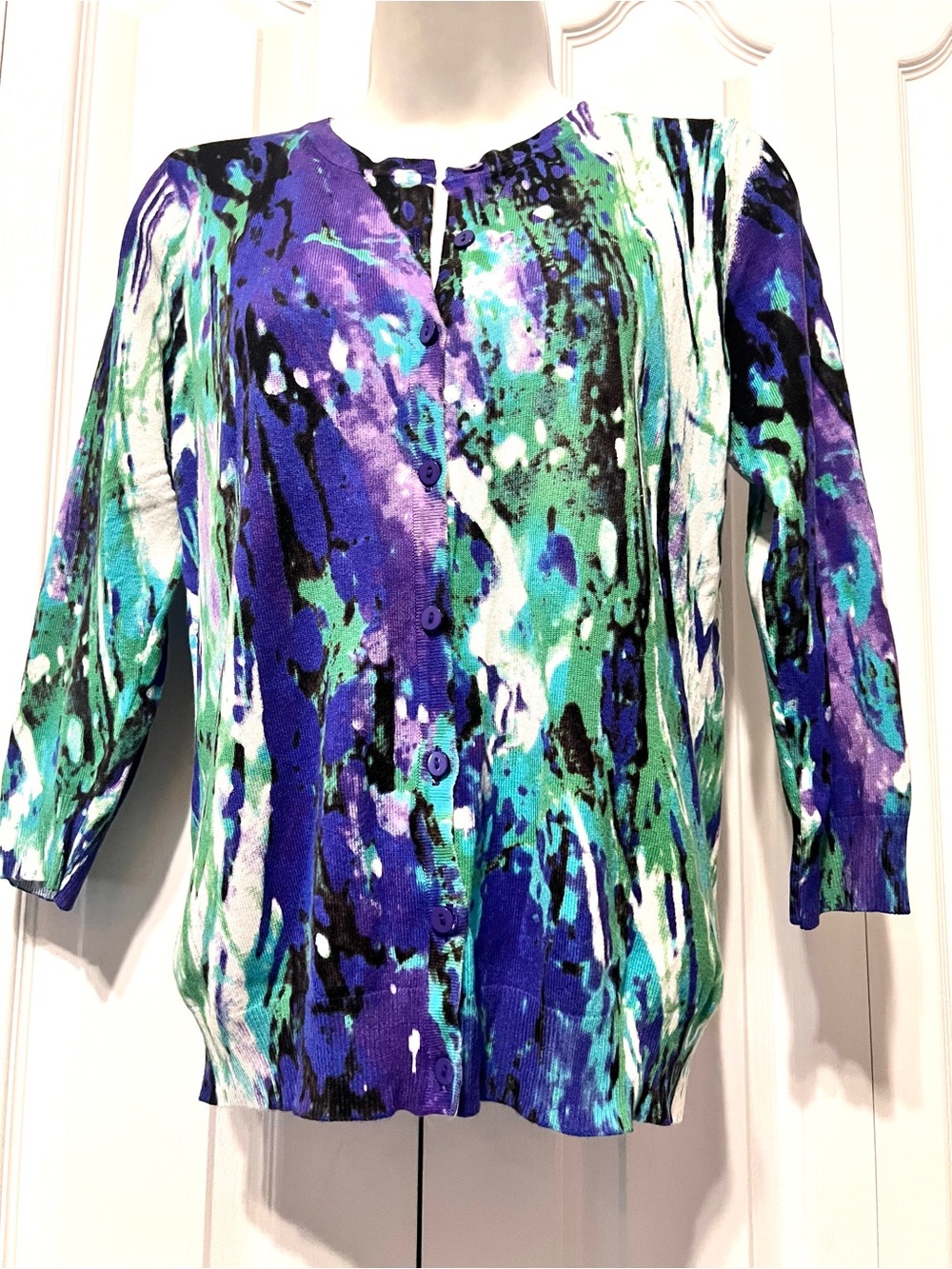 Joseph A. Women's Abstract Print Button Up Cardigan Sweater Purple/Green-Medium
